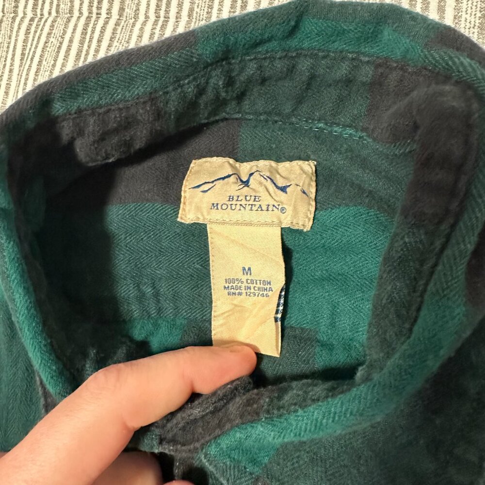 Blue Mountain Casual Button Down Mens Medium Green Plaid Rugged Flannel Shirt - Picture 6 of 6